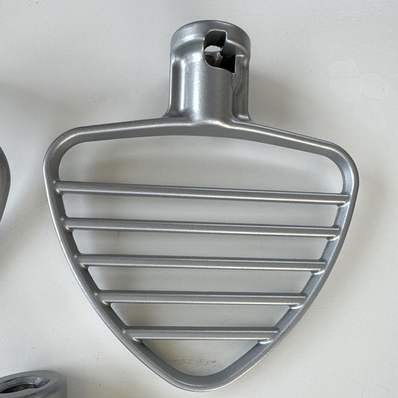 KitchenAid brand beater set for tilt head 5 qt mixer. Set of 3. - Picture 9 of 11